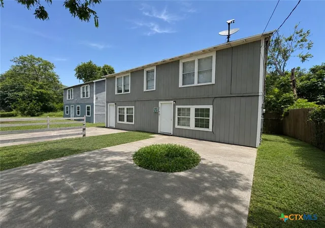 Listing Photo 3 - Condo for sale in building located at 1314 E Power Ave, Victoria, TX 77901