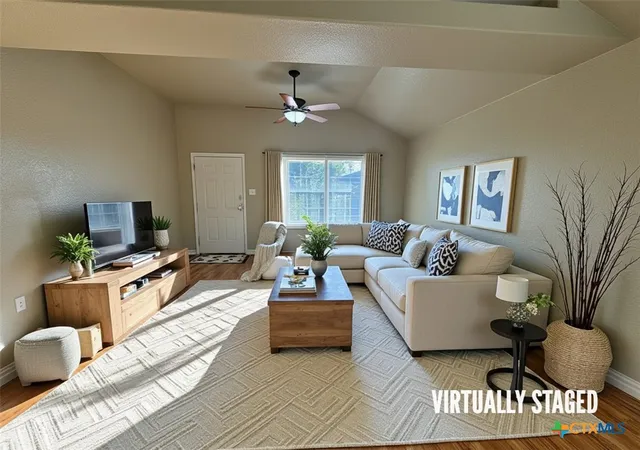 Listing Photo 3 - Condo for sale in building located at 3003 Baldwin Loop, Killeen, TX 76549