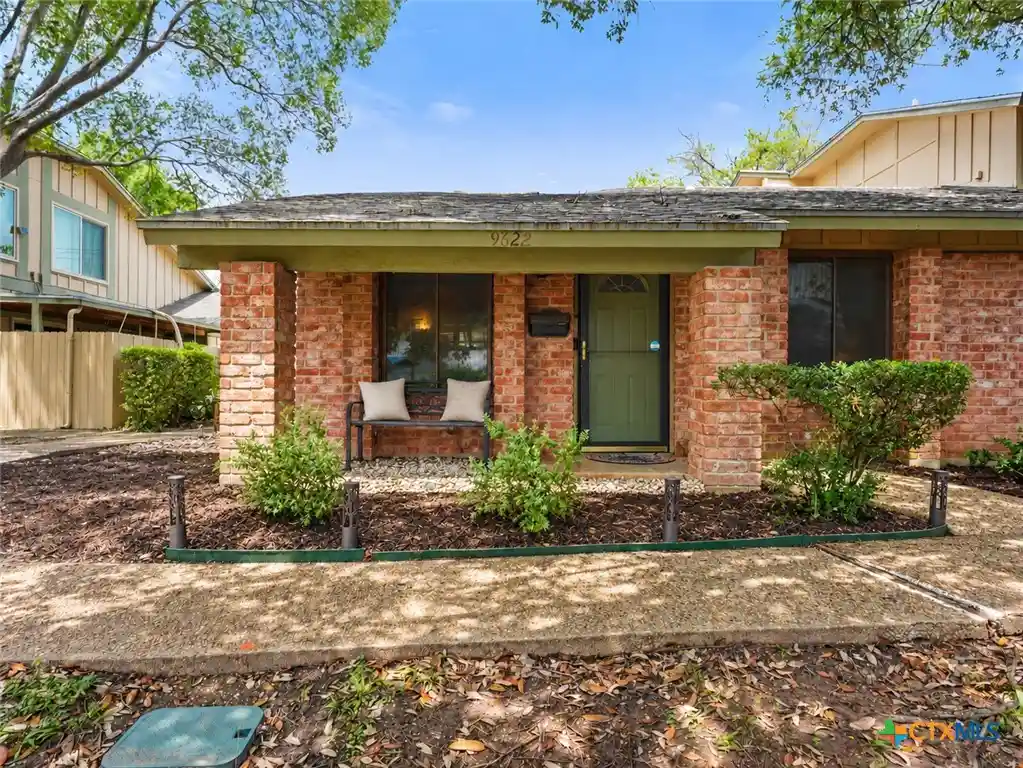 Photo 1 of Townhouse for sale at 9622 Covey Brg Ln, Austin, TX 78758 | MLS# 620116 | Listing updated on 2026-10-22