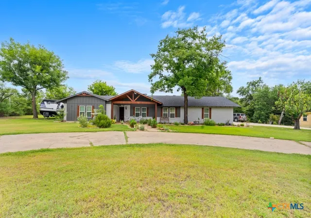 3rd image of 1806 Bridge St, Gatesville, TX 76528 | MLS# 619525