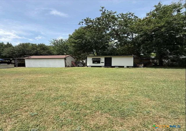 3rd image of 1214 Birch Ave, Dallas, TX 75217 | MLS# 620113