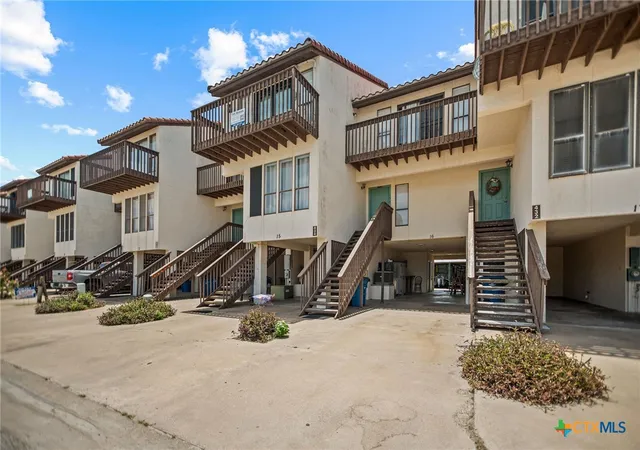 4th image of 434 15Th St, Port O Connor, TX 77982 | MLS# 620244
