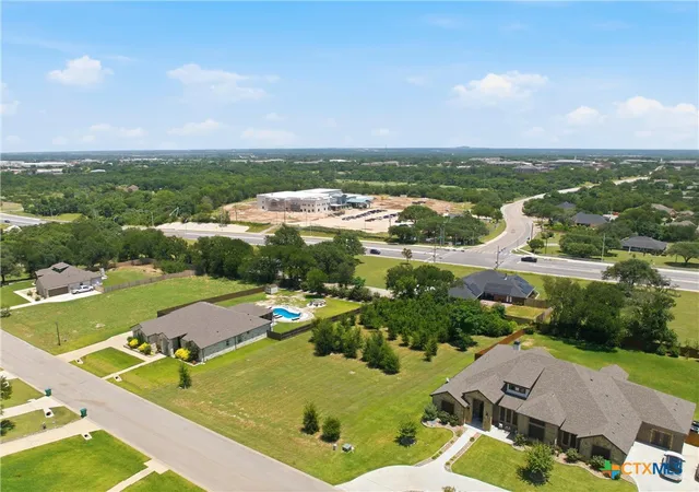 Photo 4 of Sale Pending at 578 Creekside Dr, Belton, TX 76513 | MLS# 619690 | Listing updated on 2026-10-02