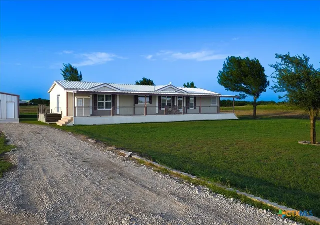 Photo 3 of House for sale at 401 County Rd 330, Granger, TX 76530 | MLS# 620317 | Listing updated on 2026-07-22