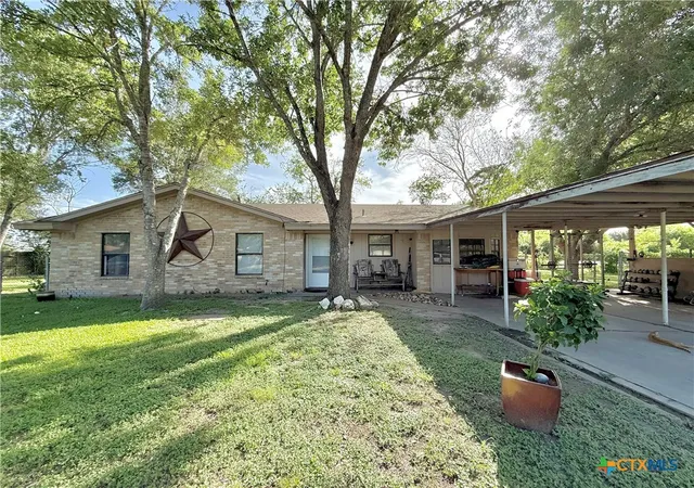 1st image of 1209 Cobb St, Edna, TX 77957 | MLS# 620333