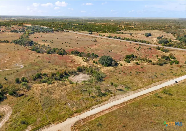 3rd image of 204 E Rolling Oaks Dr, Goldthwaite, TX 76844 | MLS# 620347