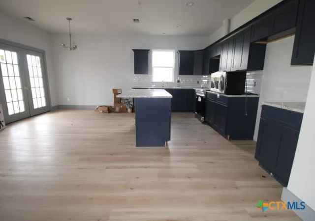 3rd image of 171 Hurst Pl Blvd, Lampasas, TX 76550 | MLS# 620380