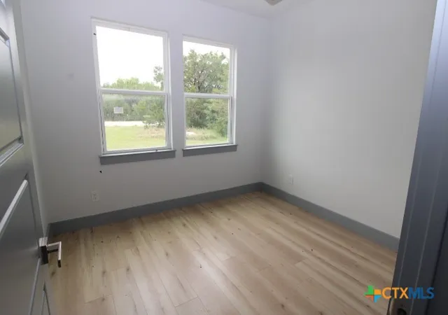 5th image of 171 Hurst Pl Blvd, Lampasas, TX 76550 | MLS# 620380