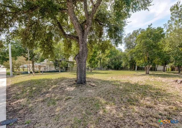 4th image of 1412 W Hopkins St, San Marcos, TX 78666 | MLS# 620427