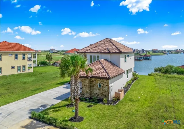 4th image of 597 W Lago Loop Rd, Port O Connor, TX 77982 | MLS# 620300