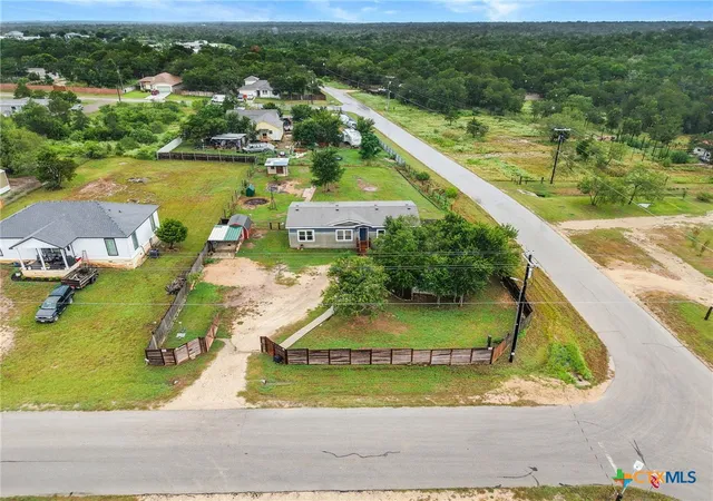 2nd image of 224 Las Estancias Dr, Cedar Creek, TX 78612 | MLS# 619991