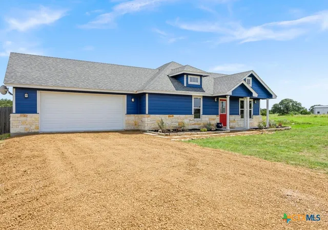 3rd image of 639 Blackbuck Ridge Dr, Lampasas, TX 76550 | MLS# 620467