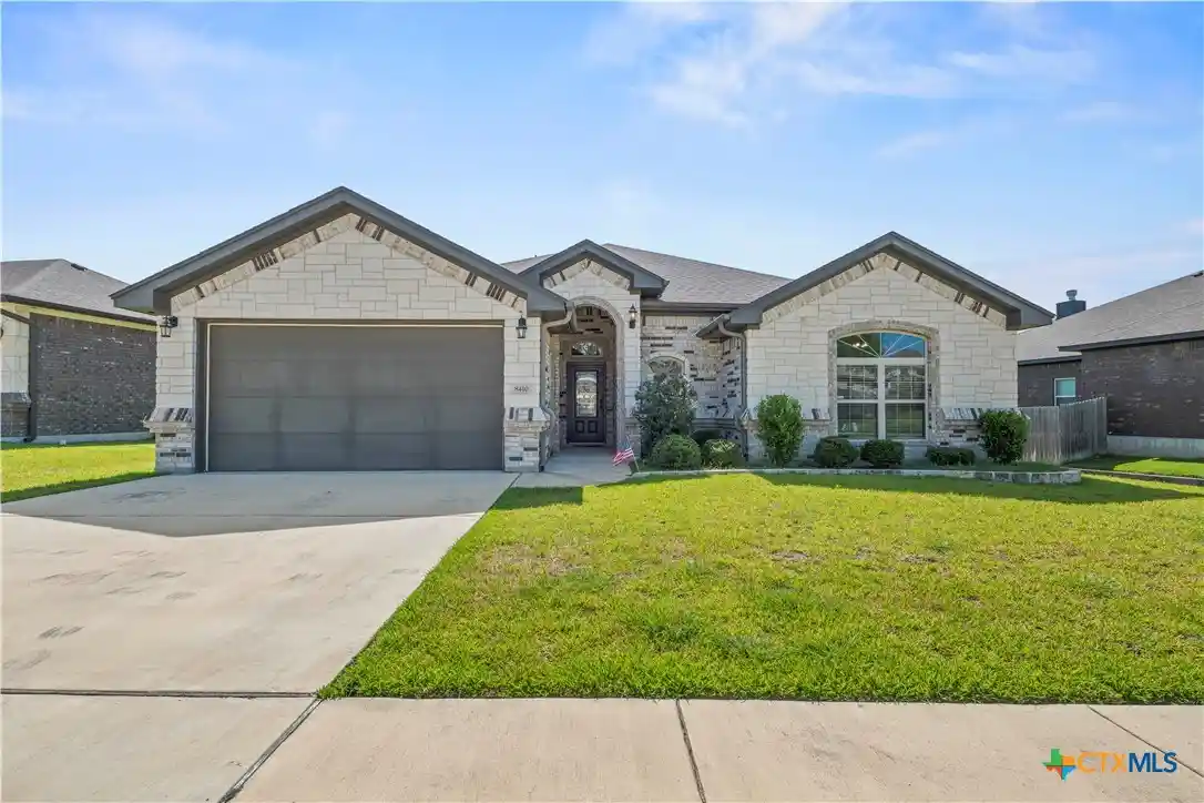 Photo 1 of Single family home for sale at 8410 Grand Oaks Ln, Killeen, TX 76542 | MLS# 620031 | Listing updated on 2026-10-29