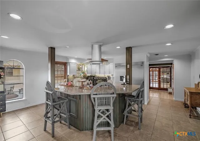 Photo 4 of Sale Pending at 404 Glen Oaks Ln, Cuero, TX 77954 | MLS# 620312 | Listing updated on 2026-07-29