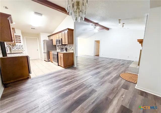 Photo 3 of Single family home for sale at 3303 Paintrock Dr, Killeen, TX 76549 | MLS# 620486 | Listing updated on 2026-07-24