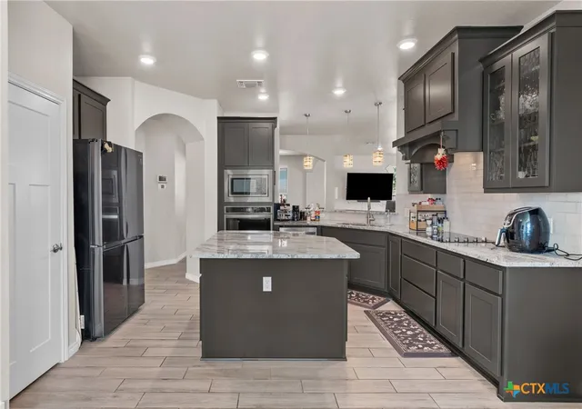 3rd image of 1527 Mountain Crest Cvs, Salado, TX 76571 | MLS# 620167