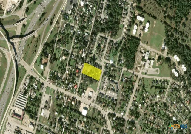 5th image of 1206 S Walker St, Belton, TX 76513 | MLS# 620395