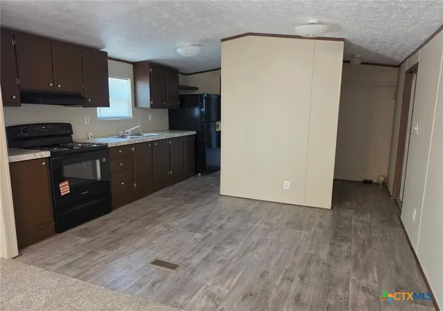 5th image of 209 Olive, El Campo, TX 77437 | MLS# 620562