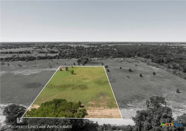 2nd image of Lot 7 Buggtussle Ln, West, TX 76691 | MLS# 620604