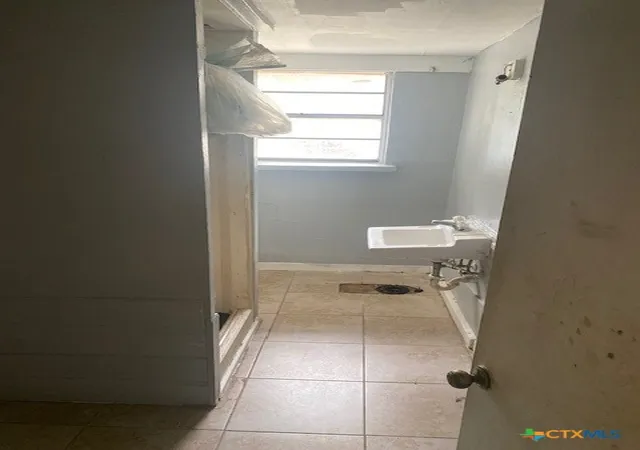 8th image of 2516 Ozark St, Victoria, TX 77901 | MLS# 620588
