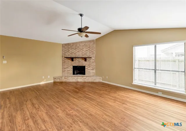 4th image of 110 Concord Ln, Victoria, TX 77901 | MLS# 620461