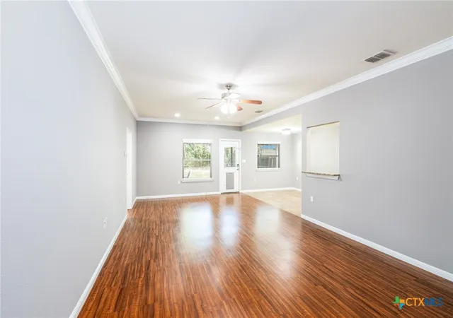 3rd image of 186 Talon, Luling, TX 78648 | MLS# 620579