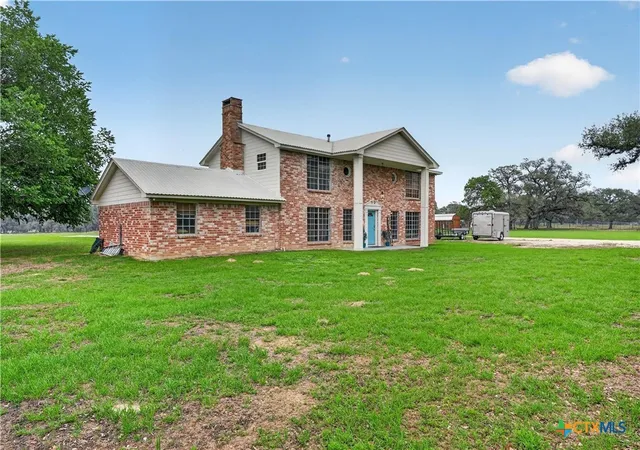 Photo 2 of Single family home for sale at 6072 County Rd 122, Hallettsville, TX 77964 | MLS# 619759 | Listing updated on 2026-07-24