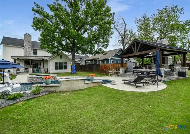 Photo 2 of Single family home for sale at 105 Retreat Pl, Georgetown, TX 78626 | MLS# 620420 | Listing updated on 2026-07-25