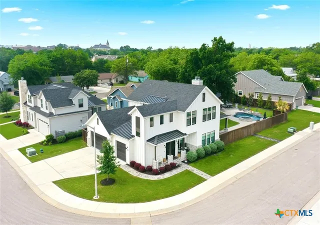 Photo 3 of Single family home for sale at 105 Retreat Pl, Georgetown, TX 78626 | MLS# 620420 | Listing updated on 2026-07-25