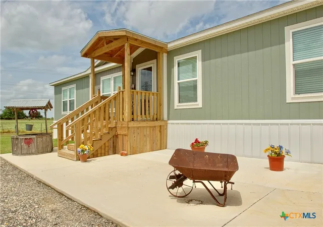 5th image of 1576 Settlers Way, Seguin, TX 78155 | MLS# 620462