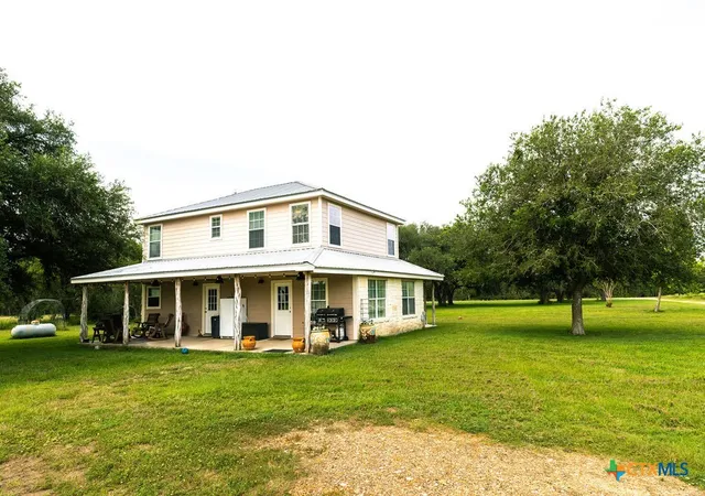 Photo 3 of Single family home for sale at 3831 Hopkinsville Rd, Cuero, TX 77954 | MLS# 620634 | Listing updated on 2026-07-24