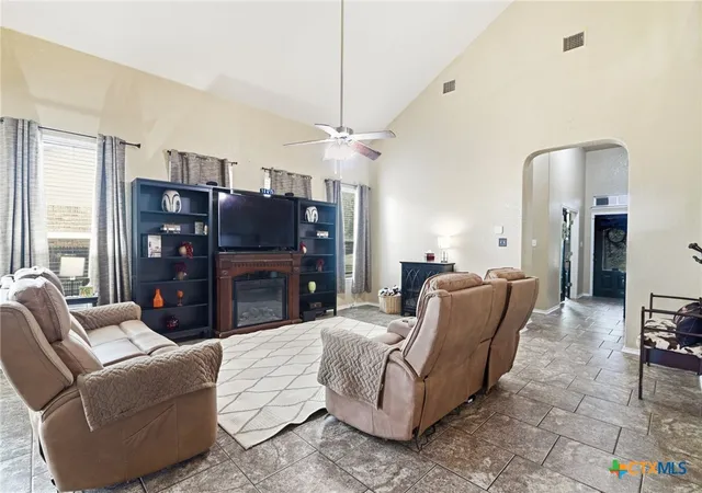 Photo 4 of Single family home for sale at 10232 Colonel Ridge, Schertz, TX 78154 | MLS# 620652 | Listing updated on 2026-08-01