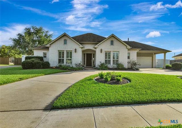 Photo 1 of Single family home for sale at 109 Ridge View, Victoria, TX 77904 | MLS# 620270 | Listing updated on 2026-07-25