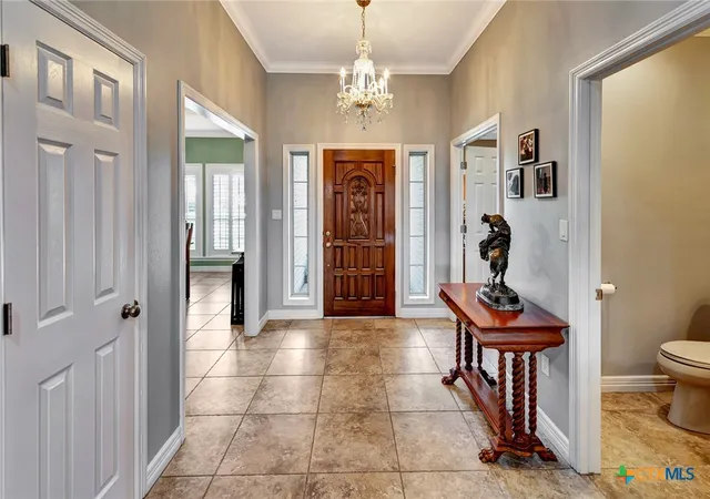 Photo 2 of Single family home for sale at 109 Ridge View, Victoria, TX 77904 | MLS# 620270 | Listing updated on 2026-07-25