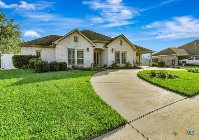 Photo 4 of Single family home for sale at 109 Ridge View, Victoria, TX 77904 | MLS# 620270 | Listing updated on 2026-07-25