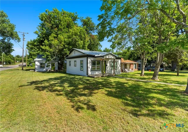 2nd image of 1115 W Avenue I, Temple, TX 76504 | MLS# 620303