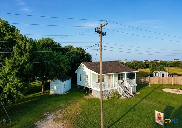 2nd image of 52 Anchor Ln, Seadrift, TX 77983 | MLS# 620513