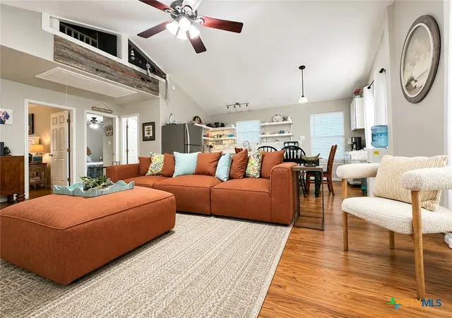 5th image of 52 Anchor Ln, Seadrift, TX 77983 | MLS# 620513