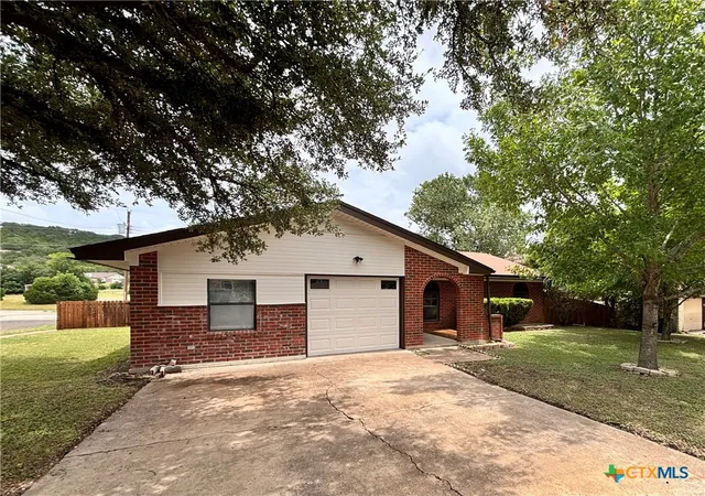 3rd image of 2001 Pleasant Ln, Copperas Cove, TX 76522 | MLS# 620714