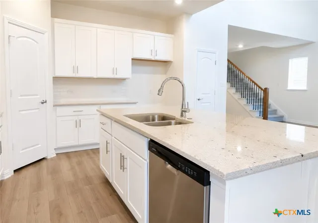 Photo 4 of Single family home for sale at 262 Little Brg Dr, Lavon, TX 75166 | MLS# 620814 | Listing updated on 2026-07-27