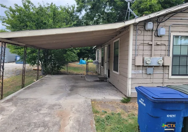 3rd image of 203 Veterans Ave, Copperas Cove, TX 76522 | MLS# 619509