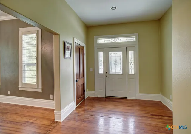 3rd image of 1322 N Avenue F #A, Shiner, TX 77984 | MLS# 620785