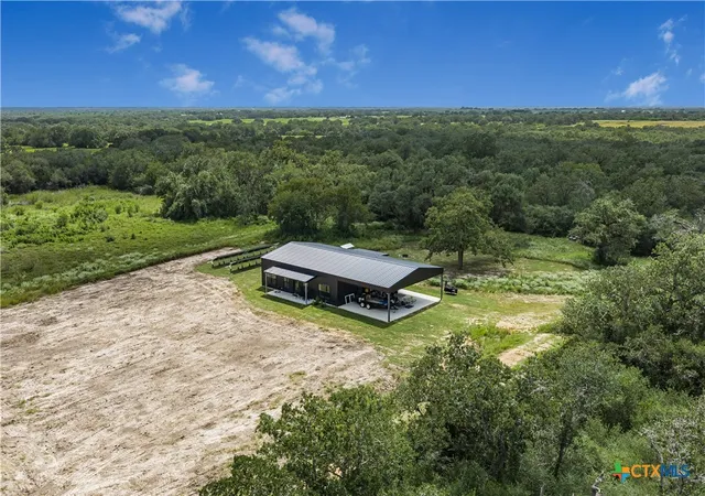 Photo 3 of Single family home for sale at 862 Baecker Rd, Goliad, TX 77963 | MLS# 620805 | Listing updated on 2026-07-30