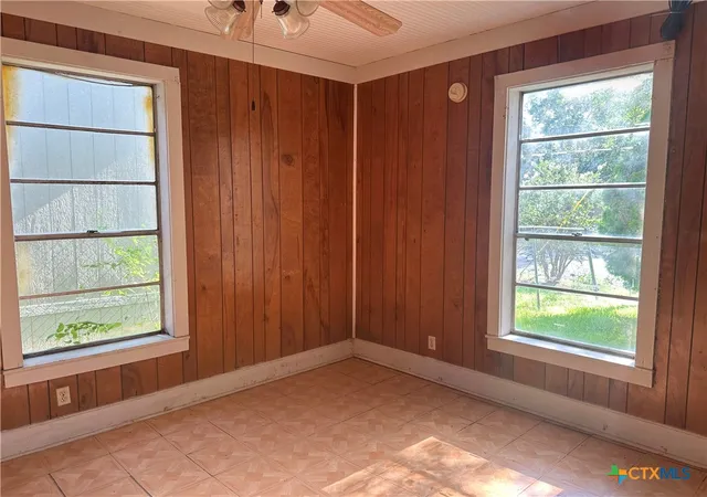 4th image of 1503 Lova Dr, Victoria, TX 77901 | MLS# 620930