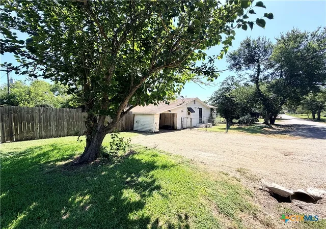 2nd image of 2200 W Gillis Ave, Cameron, TX 76520 | MLS# 621007