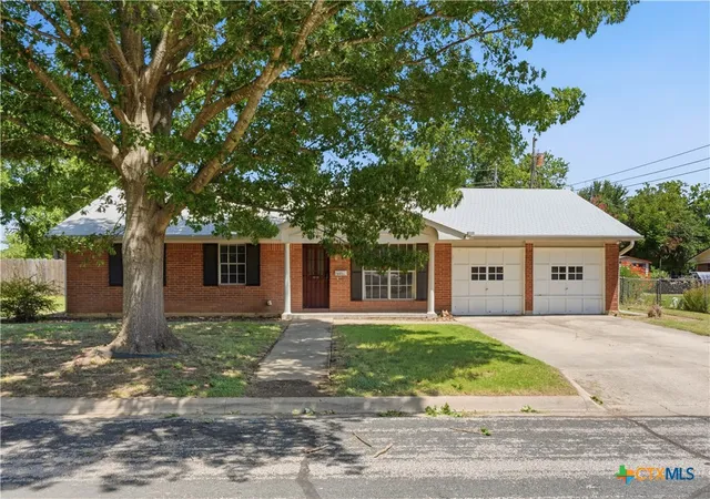 1st image of 704 Evans St, Killeen, TX 76541 | MLS# 619696