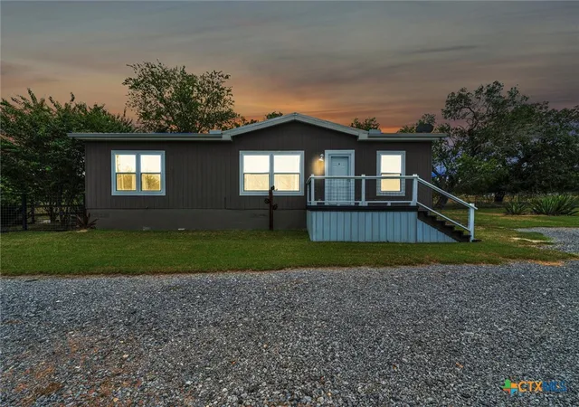 2nd image of 1500 Wattsville Rd, Luling, TX 78648 | MLS# 620195