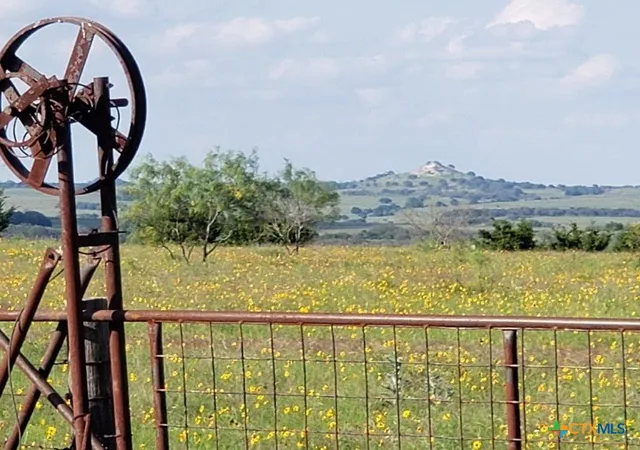 Photo 4 of House for sale at 7947 Cr 1255 Rd, Lampasas, TX 76550 | MLS# 621073 | Listing updated on 2026-07-30