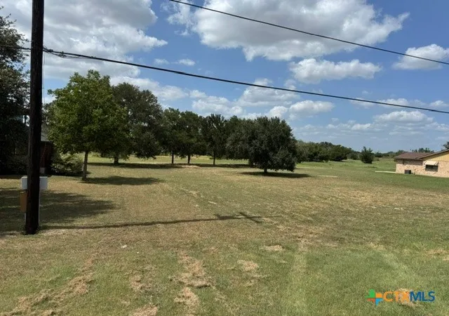 1st image of 0 Fm 725, Seguin, TX 78155 | MLS# 621074