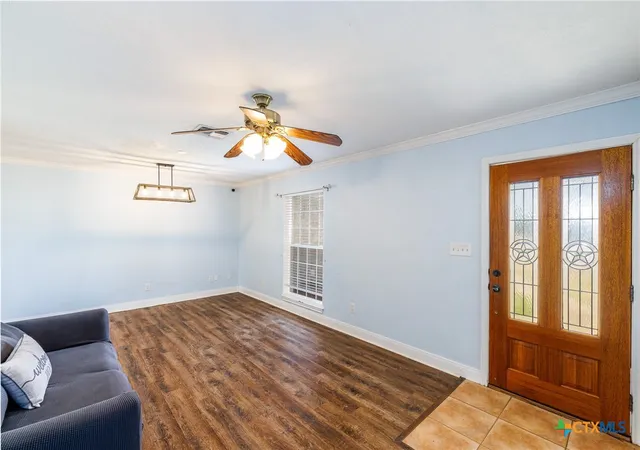 5th image of 1506 Harwood Rd, Luling, TX 78648 | MLS# 621091